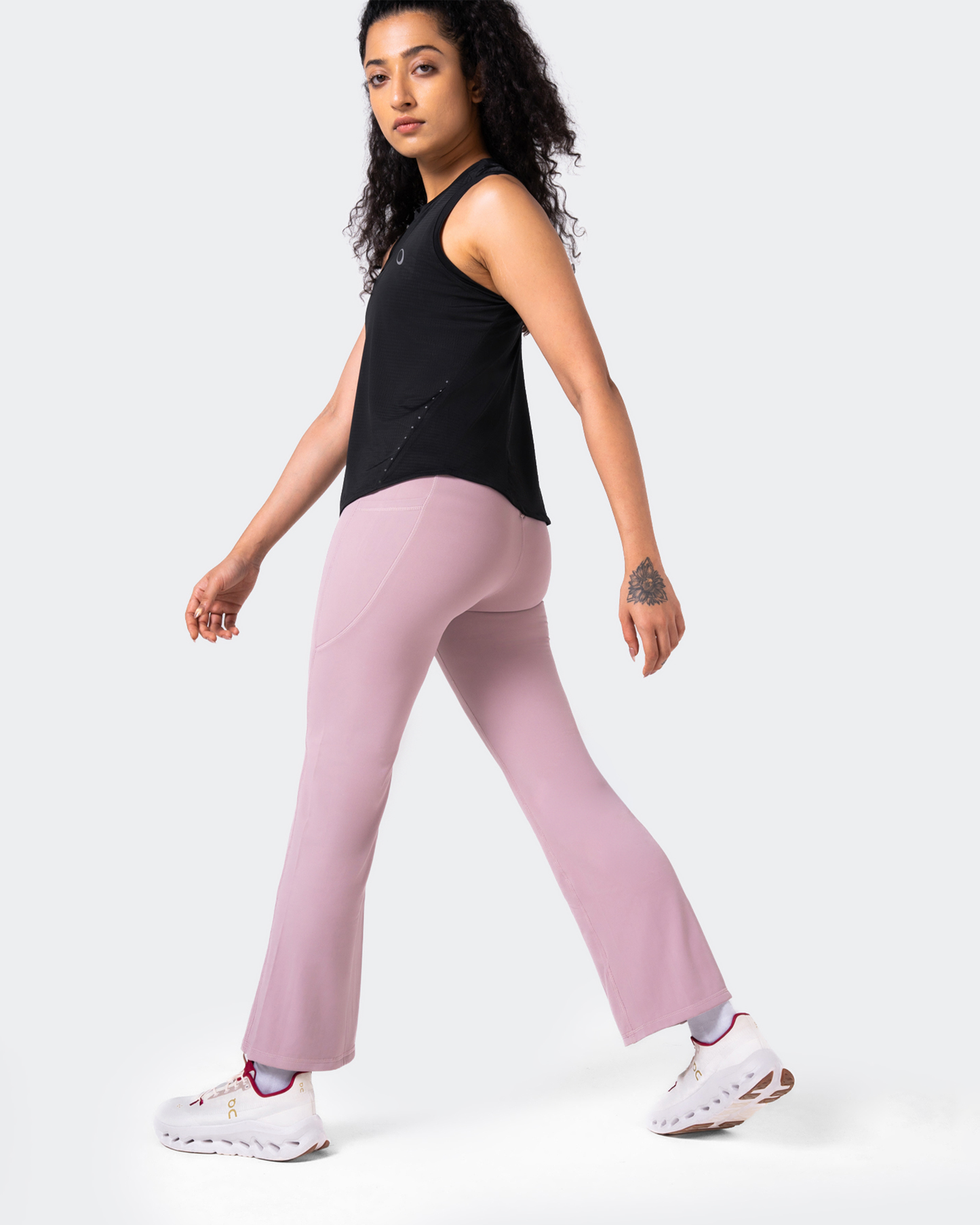LUNA - The Flare Pants